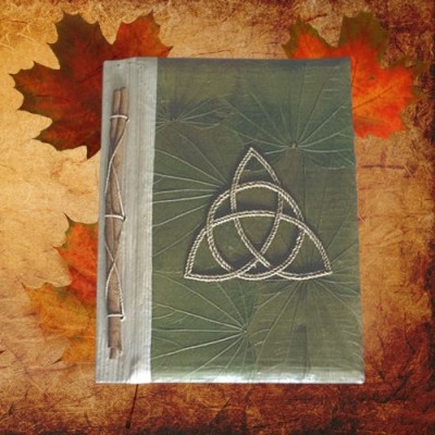 Book of Shadows / Witches' Book green with Triqueta (Triquetta, Triquetra)