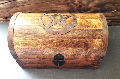 Chest with pentagram and metal fittings