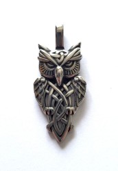 Stainless steel pendant Celtic owl